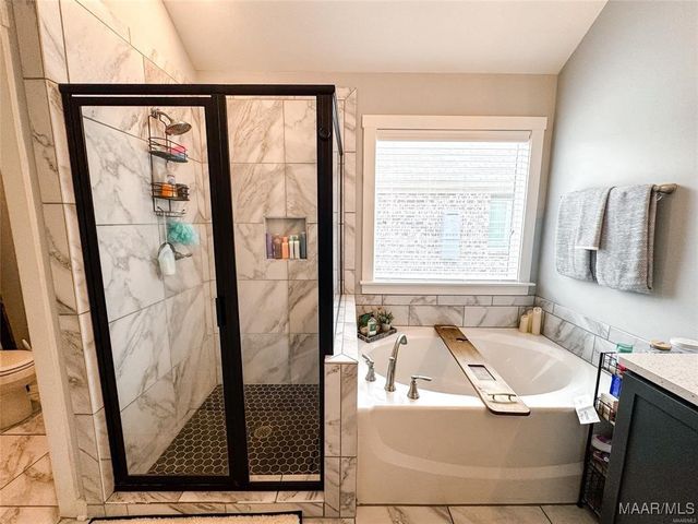 722 Hedgefield Way, Prattville, AL 36066