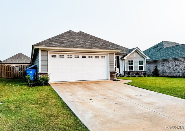 722 Hedgefield Way, Prattville, AL 36066