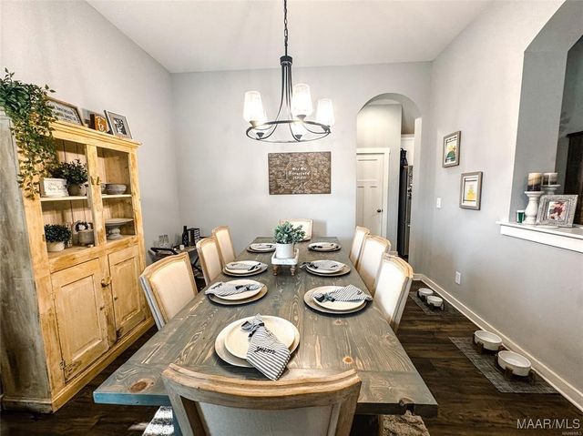 722 Hedgefield Way, Prattville, AL 36066