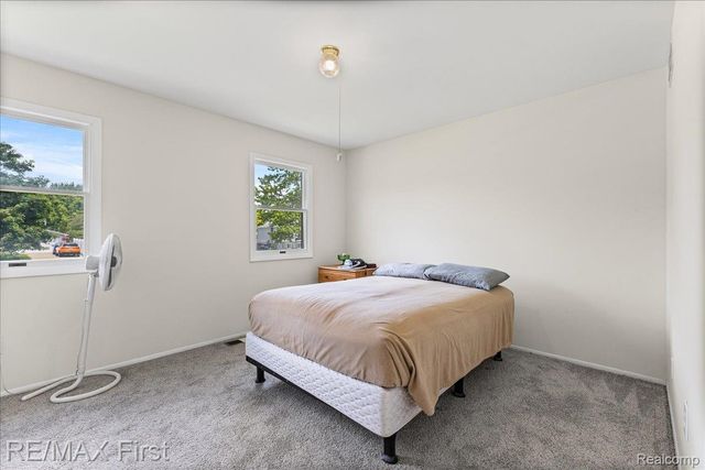 32658 Conrad Street, Chesterfield Township, MI 48047
