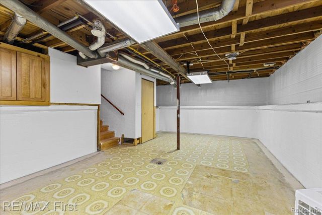 32658 Conrad Street, Chesterfield Township, MI 48047
