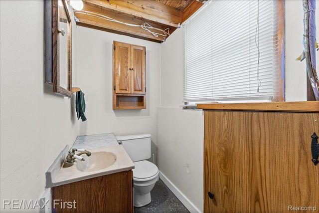 32658 Conrad Street, Chesterfield Township, MI 48047