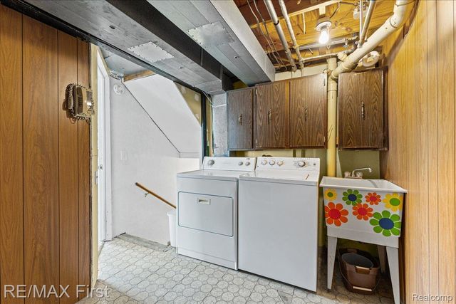 32658 Conrad Street, Chesterfield Township, MI 48047