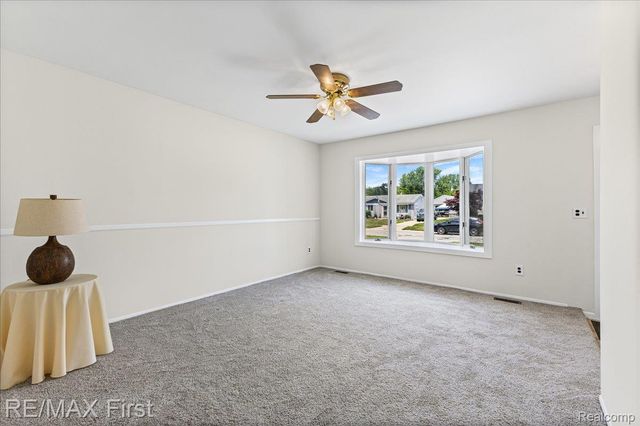32658 Conrad Street, Chesterfield Township, MI 48047
