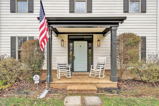 7908 Forest Creek DR, Roanoke, VA 24018