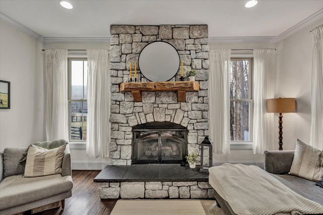 7908 Forest Creek DR, Roanoke, VA 24018