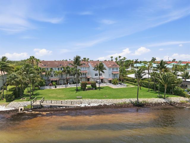 107 Ocean Cay Way, Hypoluxo, FL 33462