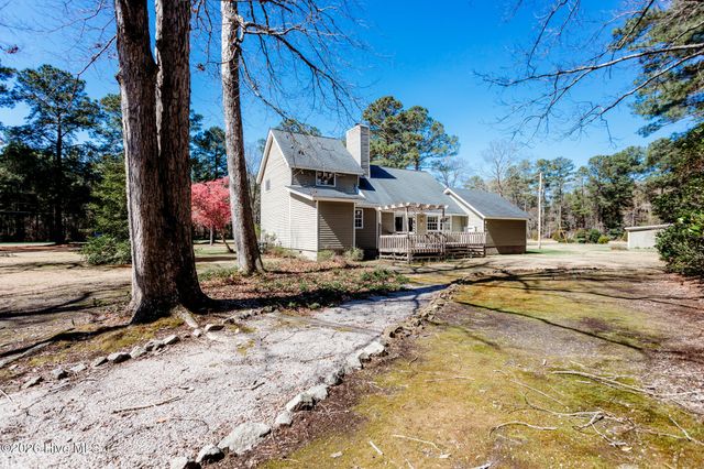 5218 Redmon Road, Elm City, NC 27822