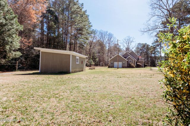 5218 Redmon Road, Elm City, NC 27822