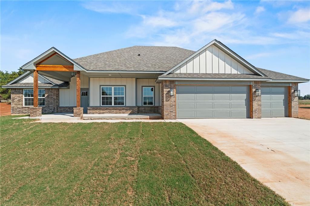 1245 Jerzee Mae Road, Blanchard, OK 73010