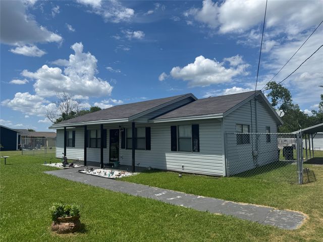 207 College Mound Road, Terrell, TX 75160