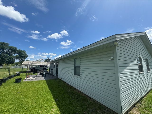 207 College Mound Road, Terrell, TX 75160