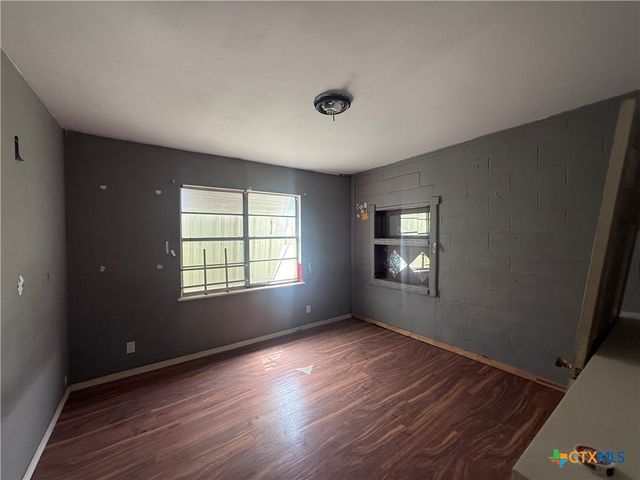 121 Peabody Avenue, San Antonio, TX 78211