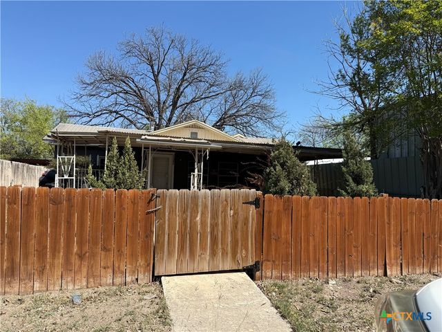 121 Peabody Avenue, San Antonio, TX 78211