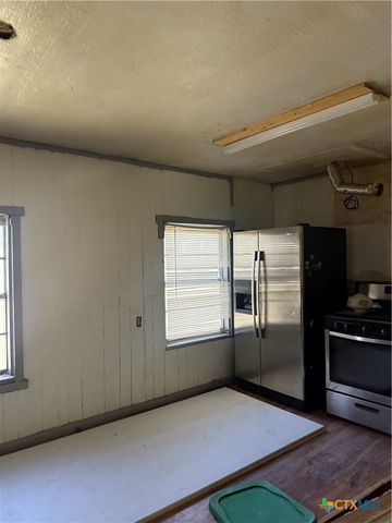 121 Peabody Avenue, San Antonio, TX 78211