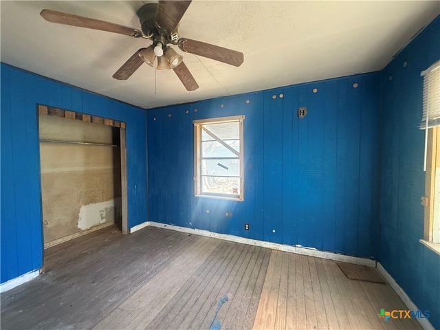 121 Peabody Avenue, San Antonio, TX 78211