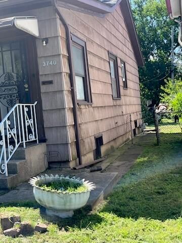 3740 Monroe Street, Gary, IN 46408