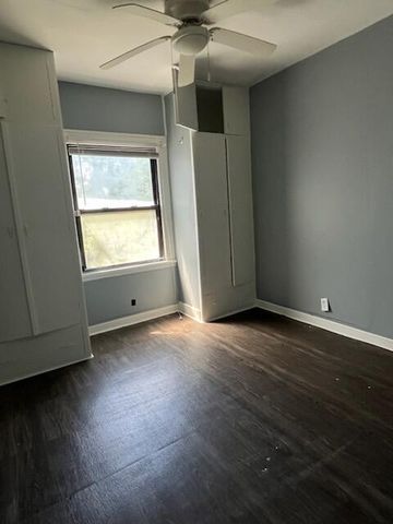 3740 Monroe Street, Gary, IN 46408