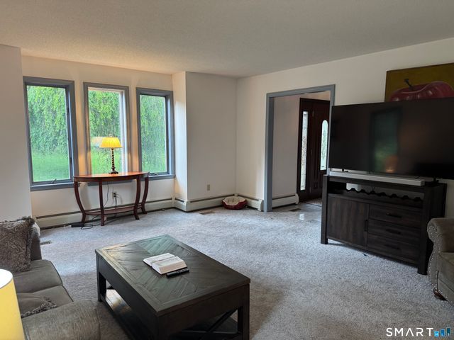 389 Old Colchester Road, Hebron, CT 06231