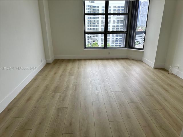 3530 MYSTIC POINTE DR 1213, Aventura, FL 33180