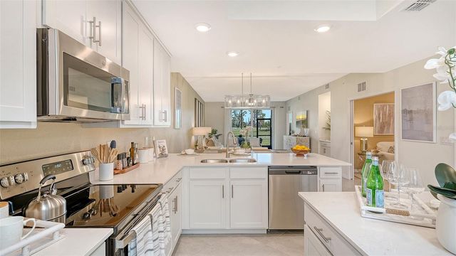 12390 WELLEN GOLF STREET 107, Venice, FL 34293