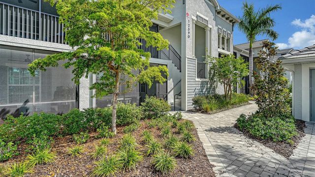 12390 WELLEN GOLF STREET 107, Venice, FL 34293