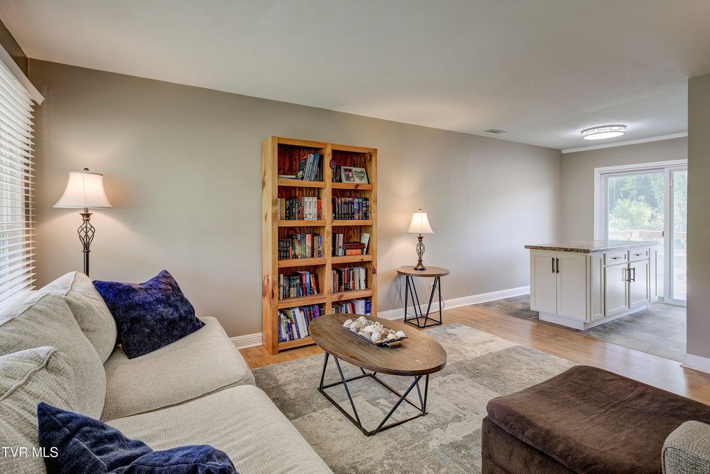 5853 Seneca Road, Kingsport, TN 37664