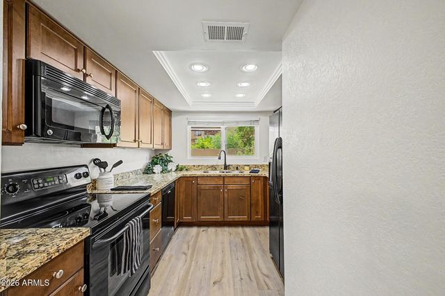 13824 N 41ST Lane, Phoenix, AZ 85053