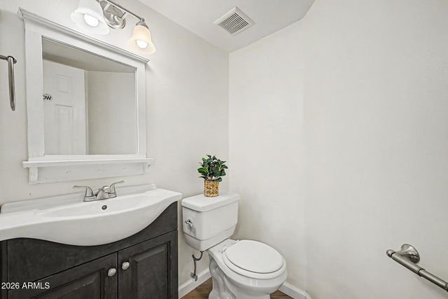 13824 N 41ST Lane, Phoenix, AZ 85053
