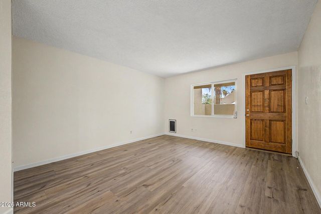13824 N 41ST Lane, Phoenix, AZ 85053