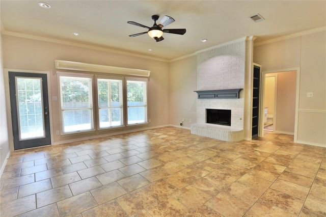 7712 Bridlewood Court, North Richland Hills, TX 76182