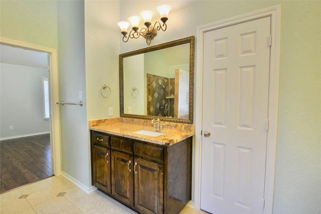 7712 Bridlewood Court, North Richland Hills, TX 76182