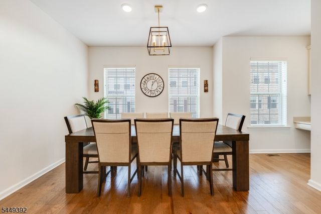 13 Braeburn Ct, Livingston Twp., NJ 07039