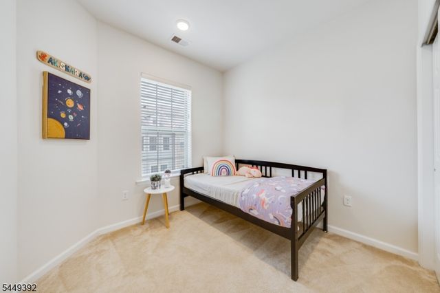 13 Braeburn Ct, Livingston Twp., NJ 07039