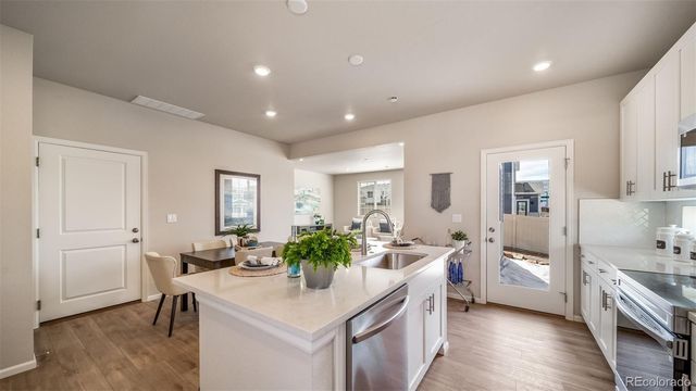 21852 E 46th Place, Aurora, CO 80019