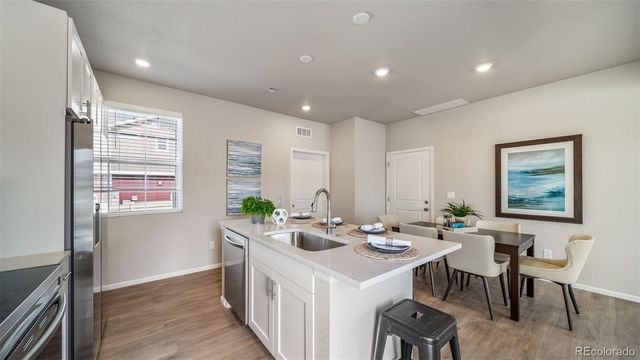 21852 E 46th Place, Aurora, CO 80019