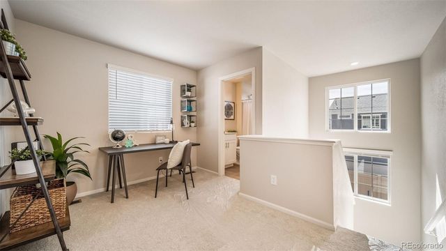 21852 E 46th Place, Aurora, CO 80019
