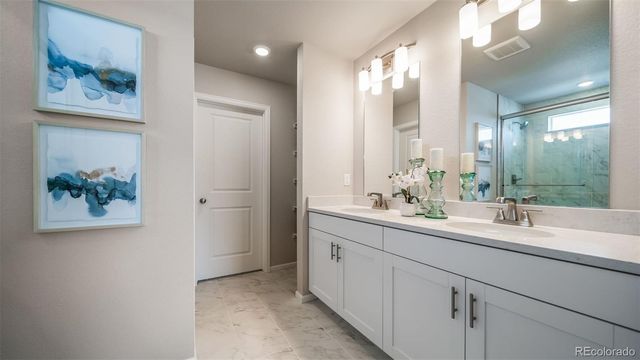 21852 E 46th Place, Aurora, CO 80019