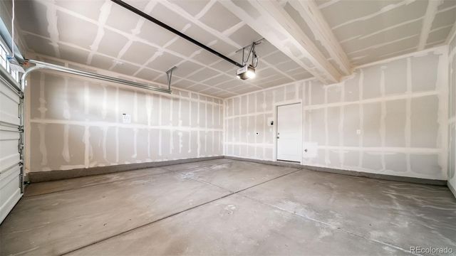 21852 E 46th Place, Aurora, CO 80019