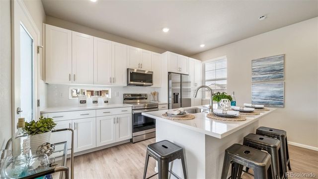 21852 E 46th Place, Aurora, CO 80019