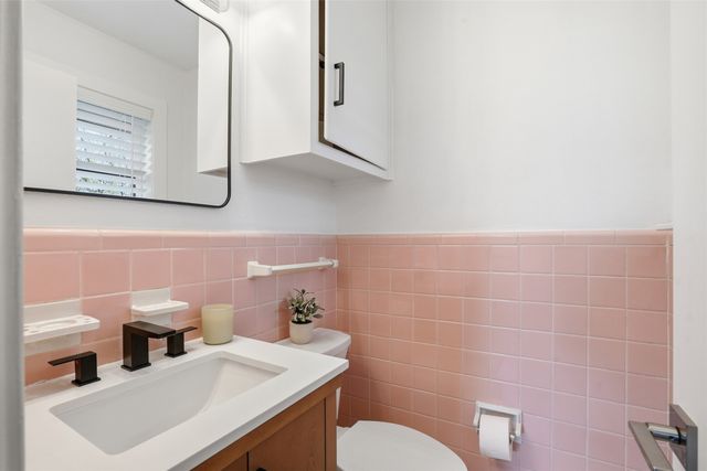 8834 Liptonshire Drive, Dallas, TX 75238