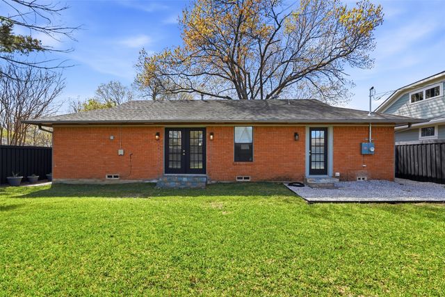 8834 Liptonshire Drive, Dallas, TX 75238