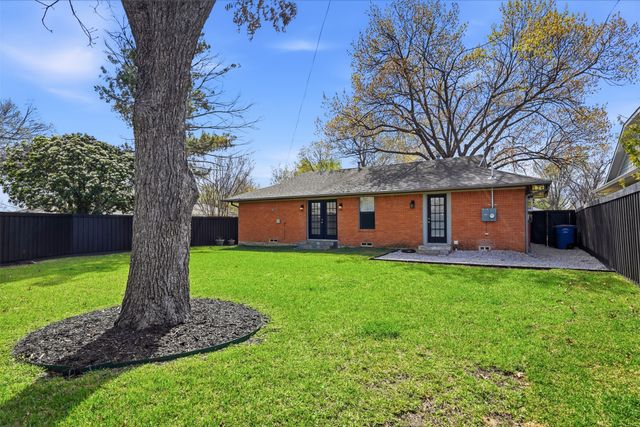 8834 Liptonshire Drive, Dallas, TX 75238