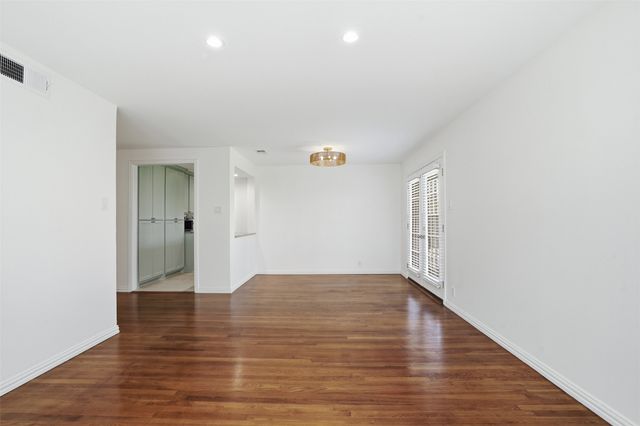 8834 Liptonshire Drive, Dallas, TX 75238