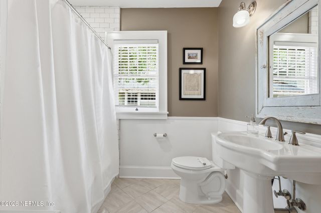 3684 OAK Street, Jacksonville, FL 32205