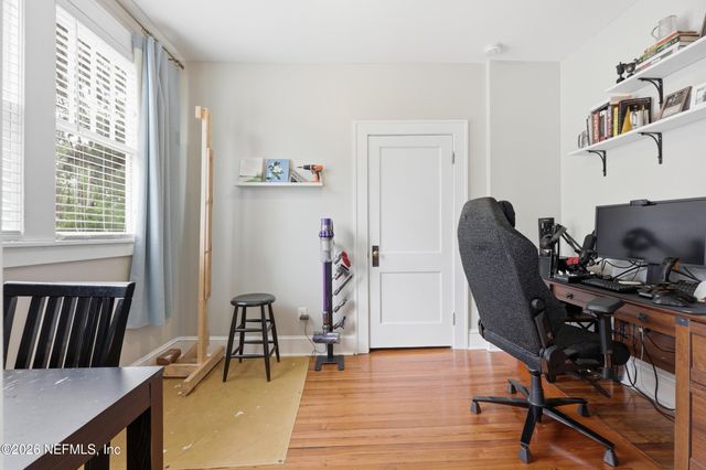 3684 OAK Street, Jacksonville, FL 32205