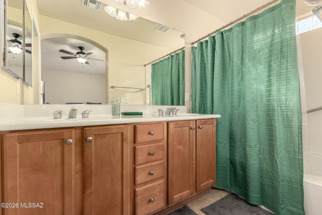 10598 E Geyer Willow Road, Tucson, AZ 85747