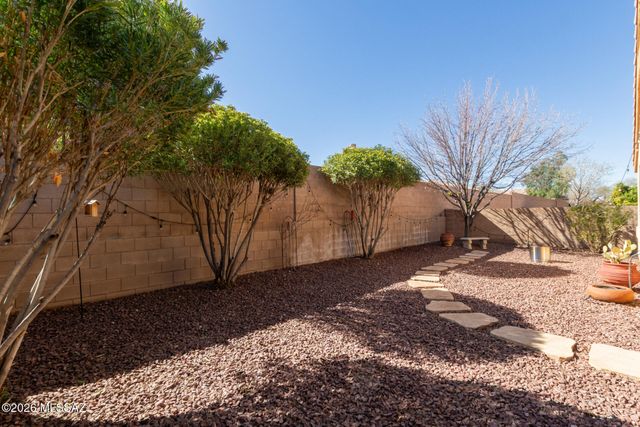 10598 E Geyer Willow Road, Tucson, AZ 85747