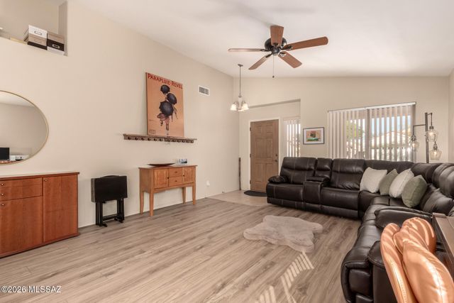 10598 E Geyer Willow Road, Tucson, AZ 85747