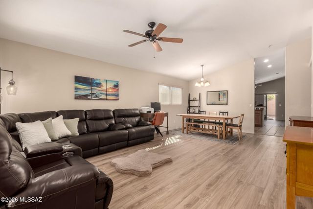 10598 E Geyer Willow Road, Tucson, AZ 85747